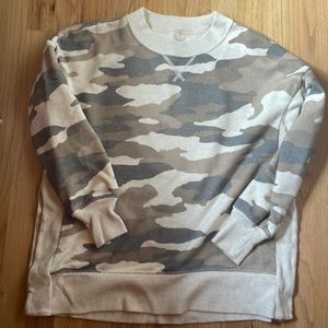 Camo oversized sweatshirt.